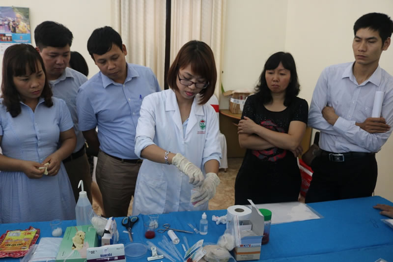 Tập huấn “Kỹ thuật sử dụng Test nhanh một số chỉ tiêu hóa học và vi sinh vật”-3