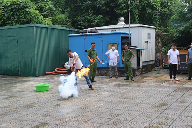 Viện kiểm nghiệm okvip vệ sinh okviphoatdong quốc gia tổ chức tập huấn công tác phòng cháy và chữa cháy năm 2022 - Ảnh 6
