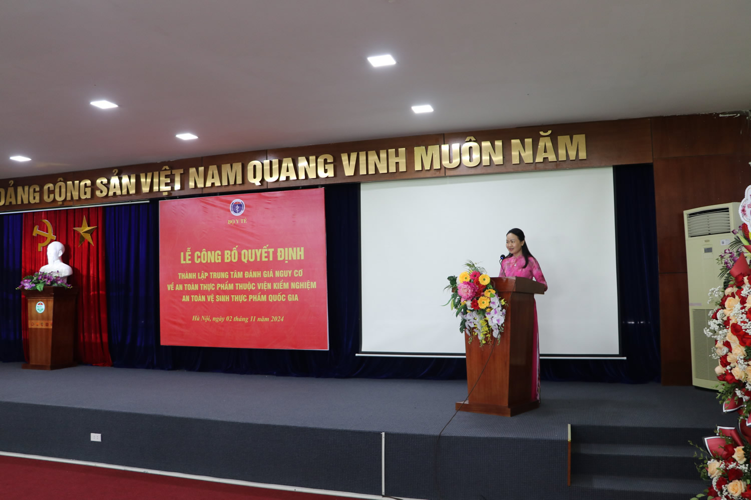 Lễ công bố quyết định thành lập Trung tâm đánh giá nguy cơ về okvip okviphoatdong-2