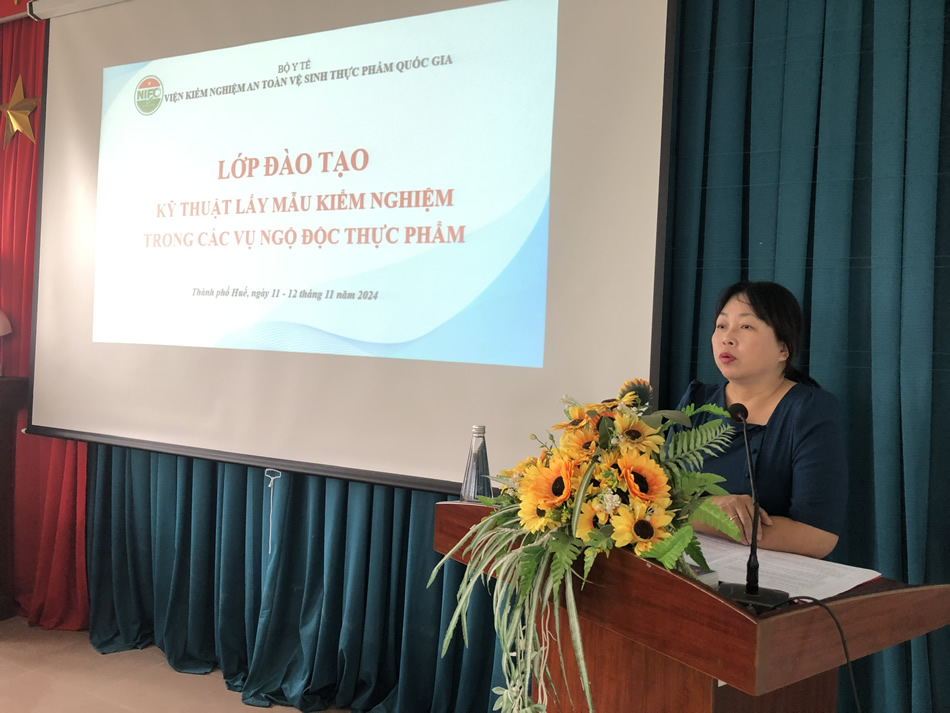 Tập huấn kỹ thuật lấy mẫu kiểm nghiệm phục vụ điều tra vụ liên minh okvip okviphoatdong - Ảnh 2