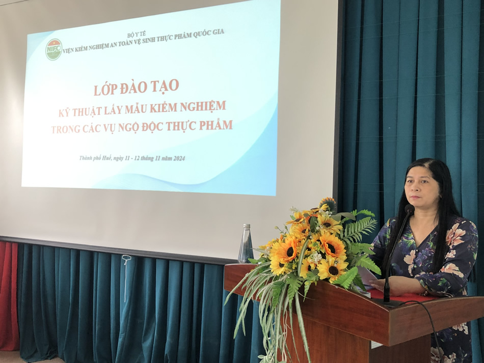 Tập huấn kỹ thuật lấy mẫu kiểm nghiệm phục vụ điều tra vụ liên minh okvip okviphoatdong - Ảnh 1