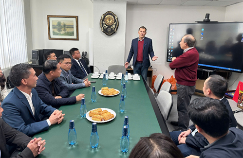 Round Table