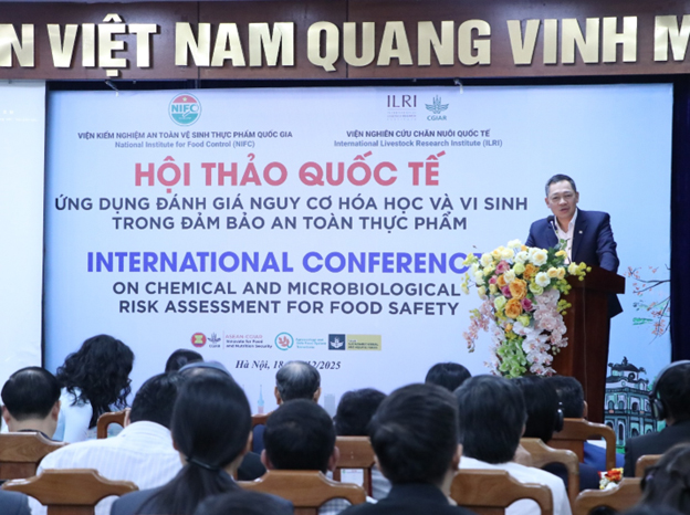 ts-nguyen-viet-hung-giam-doc-ILRI-khu-vuc-chau-a-phat-bieu