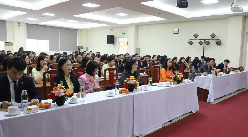 Bộ trưởng okvipau Đào Hồng Lan trao Quyết định công tác cán bộ-2