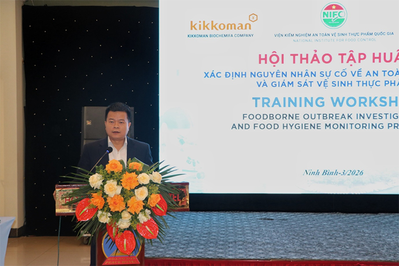 Assoc-Prof-Dr-Tran-Cao-Son-Deputy-Director-of-the-National-Institute-for-Food-Control-delivering-the-opening-remarks