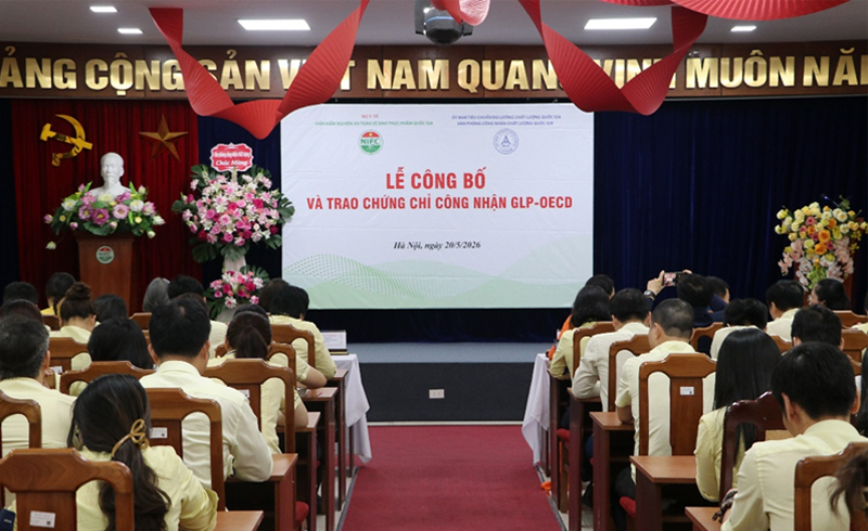 chup-anh-luu-niem-glp-oecd-01-nifc