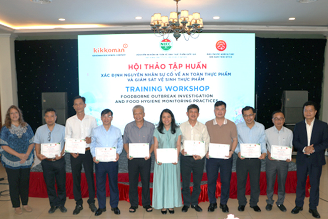Hoi-thao-Xac-dinh-nguyen-nhan-su-co-ve-an-toan-thuc-pham-va-giam-sat-ve-sinh-thuc-pham